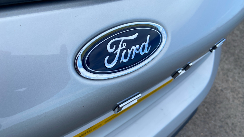 Ford Focus 1.0 EcoBoost Hybrid mHEV ST-Line X 5dr Petrol Hatchback